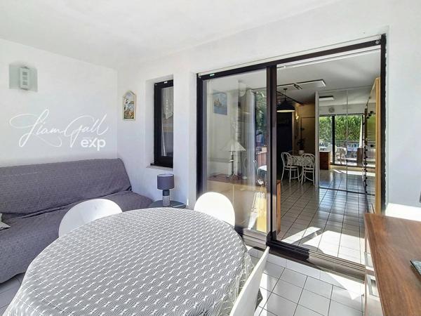 Studio Cabine au cœur de la marina