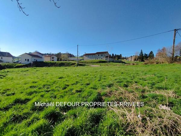 Monistrol-sur-Loire 43120 parcelle de terrain constructible viabilisée de 842 m²