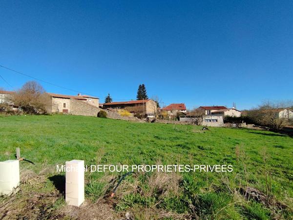 Monistrol-sur-Loire 43120 parcelle de terrain constructible viabilisée de 842 m²