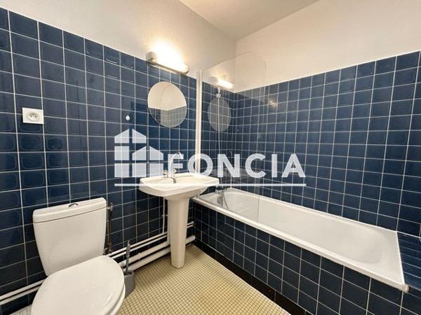 Location Studio 30.7 m² - 10 PUITS MAUGER Rennes 35000