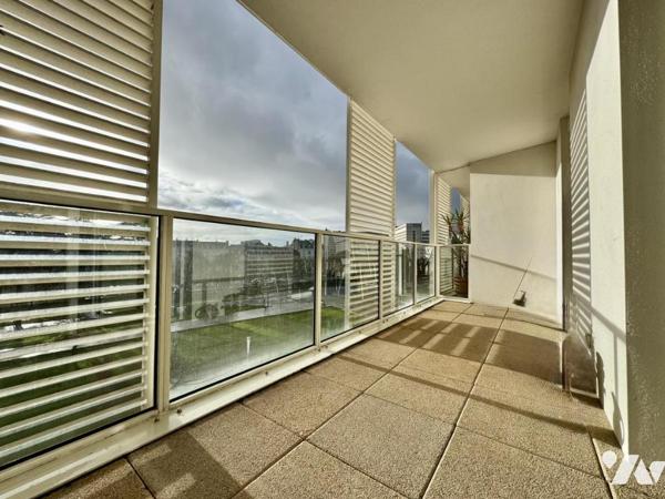 NANTES CENTRE Feydeau - Appartement T4 90m² avec terrasses et garage.  