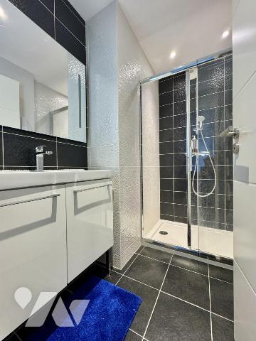 NANTES CENTRE Feydeau - Appartement T4 90m² avec terrasses et garage.  