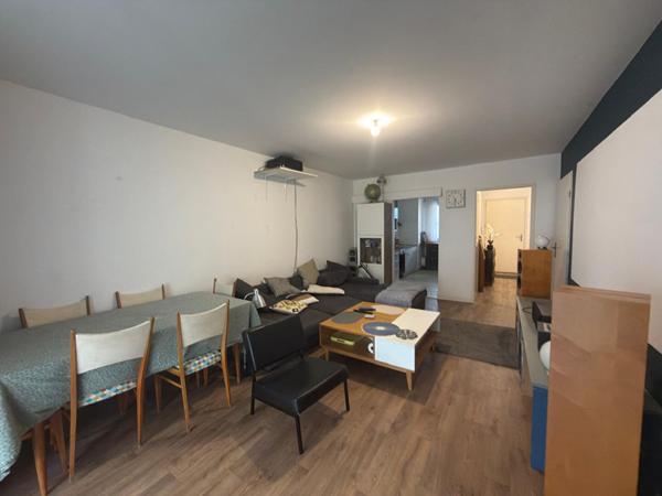 Bel appartement 3 pièces de 66 m² GARE SAINT-DENIS