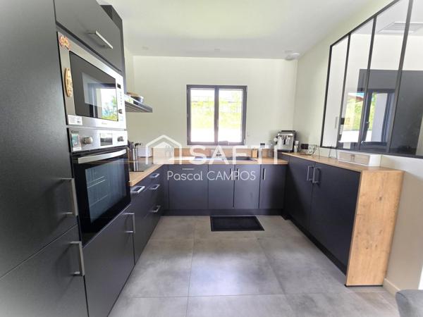 Maison t5 de 166 m² avec piscine et grand garage