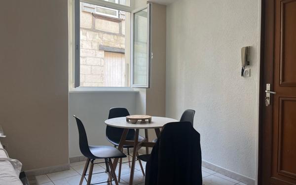 Appartement à louer    2 pièces • 56 m2 Bourges