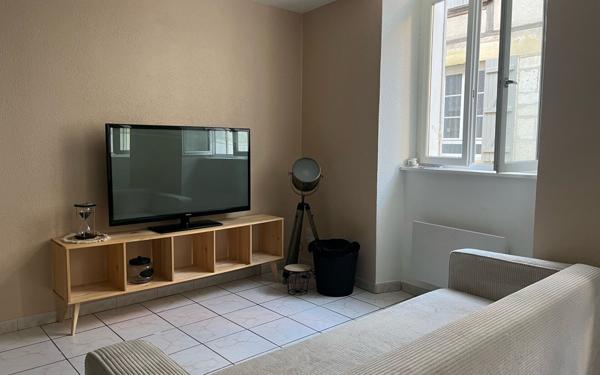 Appartement à louer    2 pièces • 56 m2 Bourges