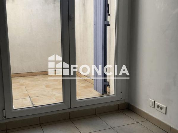 Location Appartement 3 pièces 51.5 m² - 17 RUE HENRI CAYOL Martigues 13500