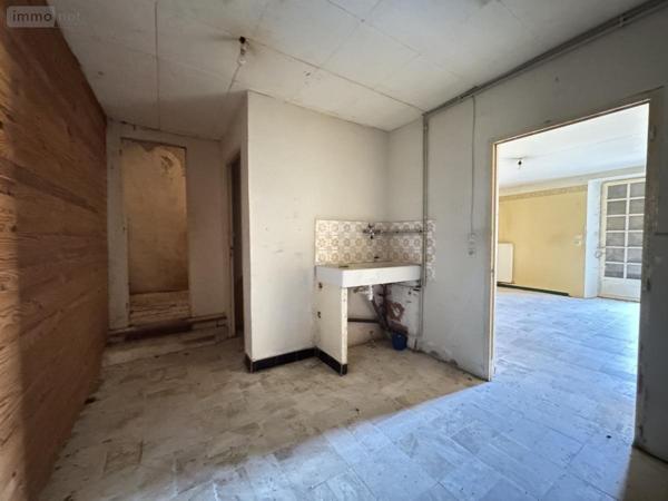 Maison à vendre à Lombron dans la Sarthe (72450), ref : 72033-430