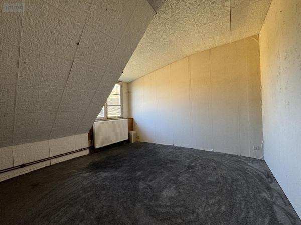 Maison à vendre à Lombron dans la Sarthe (72450), ref : 72033-430