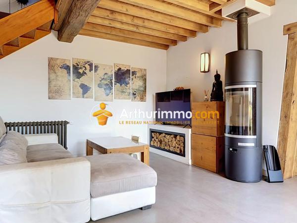 Vente                                                      Maison
                        
                     5 pièces                      155 m2                     à Bourgoin-Jallieu