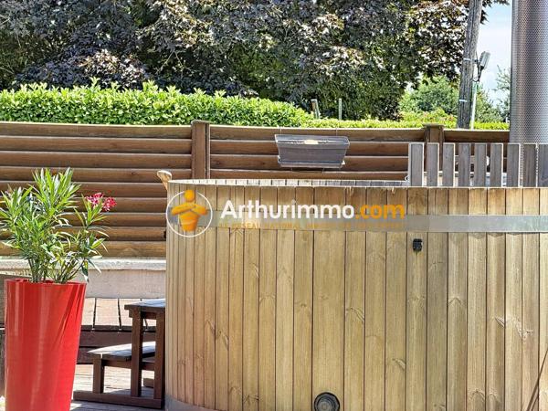 Vente                                                      Maison
                        
                     5 pièces                      155 m2                     à Bourgoin-Jallieu