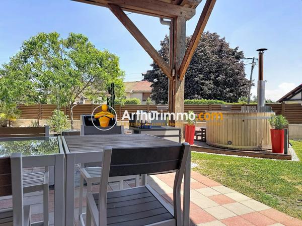 Vente                                                      Maison
                        
                     5 pièces                      155 m2                     à Bourgoin-Jallieu