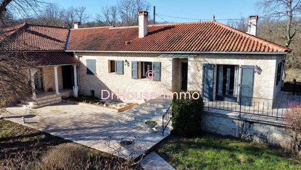 Maison à vendre 9 pièces de 350 m²