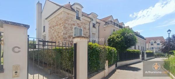 Vente                                                      Appartement
                        
                     2 pièces                      35 m2                     à Le Plessis-Pâté