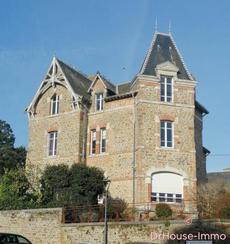 Maison à vendre 11 pièces de 249 m²
