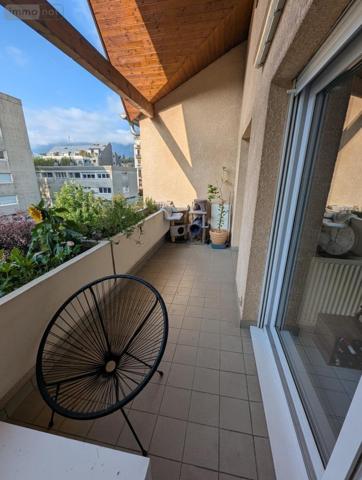 Appartement à vendre à Aix-les-Bains en Savoie (73100), ref : 73006-272