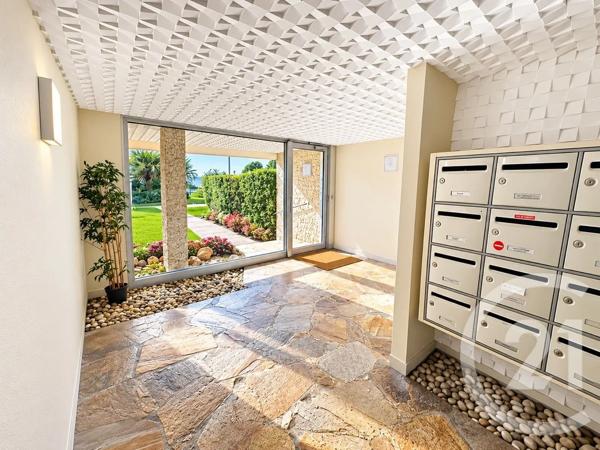 Appartement F2 à vendre  2 pièces - 52 m 2   CANNES LA BOCCA  - 06