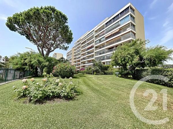 Appartement F2 à vendre  2 pièces - 52 m 2   CANNES LA BOCCA  - 06