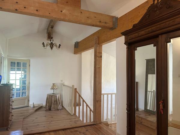 Ancienne ferme de caractère avec vue dégagée, à proximité de Beaumont-de-Lomagne