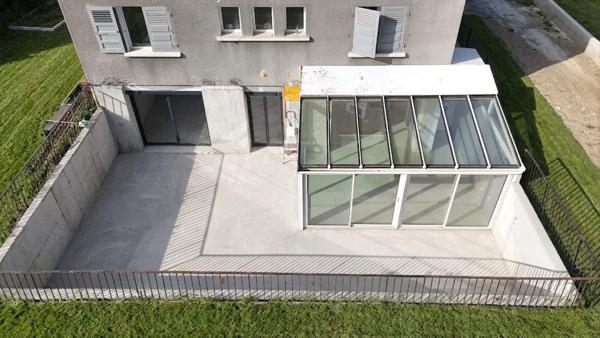 Appartement 4 pièces avec terrasse et jardin privatif