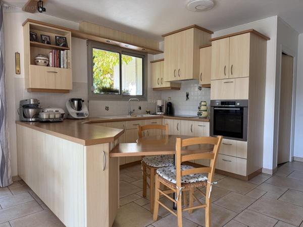 Maison à vendre à La Tessoualle dans le Maine-et-Loire (49280), ref : 49058-1536