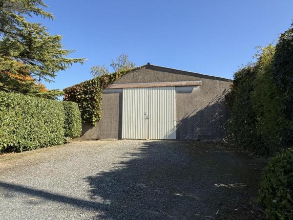 Maison à vendre à La Tessoualle dans le Maine-et-Loire (49280), ref : 49058-1536