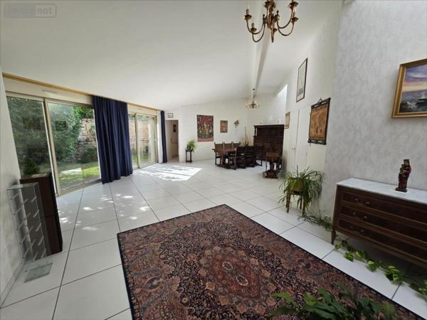 Maison à vendre à Poitiers dans la Vienne (86000), ref : 86004-1083275