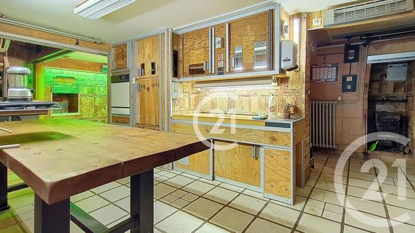 Maison à vendre  4 pièces - 119 m2 CHATEAUBERNARD - 16