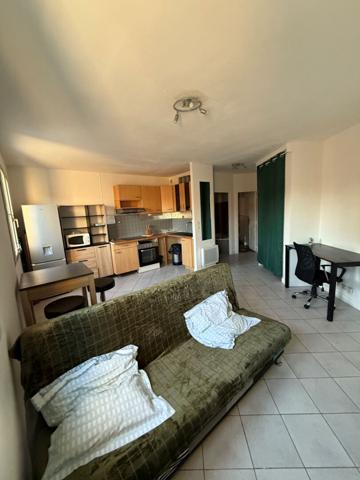 Location Appartement29,58 m² - 1 Pièce - LA VILLE DU BOIS (91620)