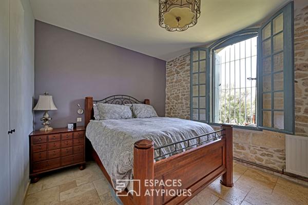 Mas de Caractère rénové sur domaine privé de 3,9 hectares