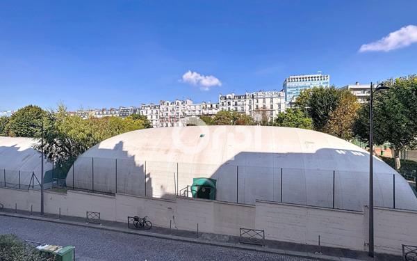 Appartement à vendre    3 pièces • 66,02 m2 Paris 15