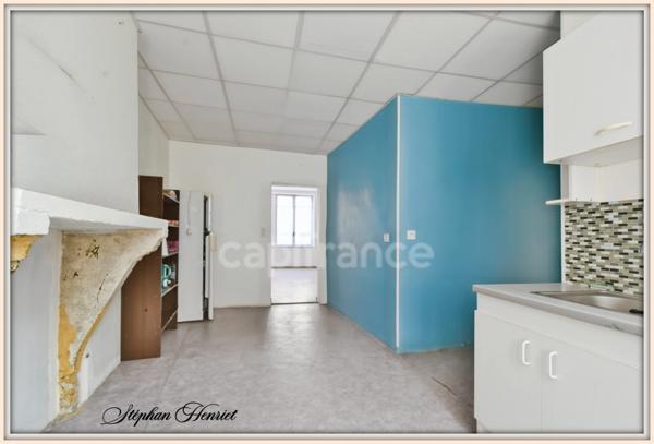 Maison à vendre 11 pièces VOUZIERS (08)