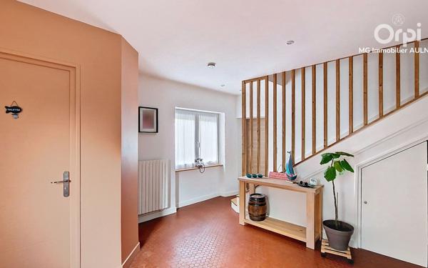 Maison à vendre    6 pièces • 180 m2 Ennezat