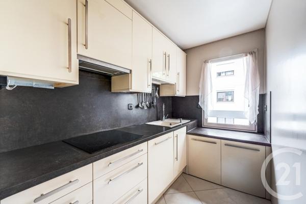 Appartement F5 à vendre  5 pièces - 85 m 2   PARIS  - 75020