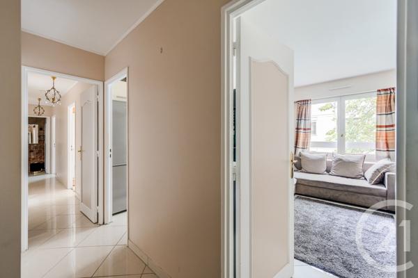Appartement F5 à vendre  5 pièces - 85 m 2   PARIS  - 75020