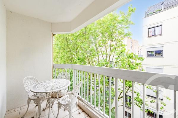 Appartement F5 à vendre  5 pièces - 85 m 2   PARIS  - 75020