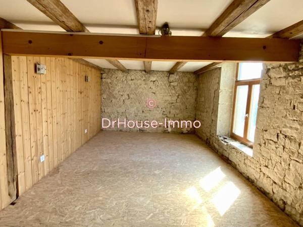 Maison à vendre 8 pièces de 230 m²