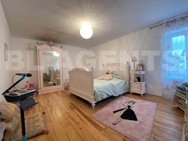 maison/villa 5 pièce(s) 163 m2