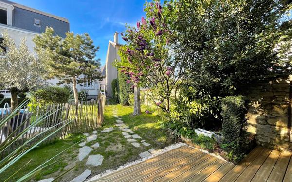 Maison à vendre    9 pièces • 233 m2 Limoges