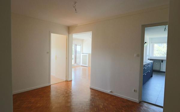 Appartement à louer    4 pièces •  Écully