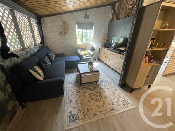 Maison à vendre  5 pièces - 148 m2 STE SUZANNE - 974