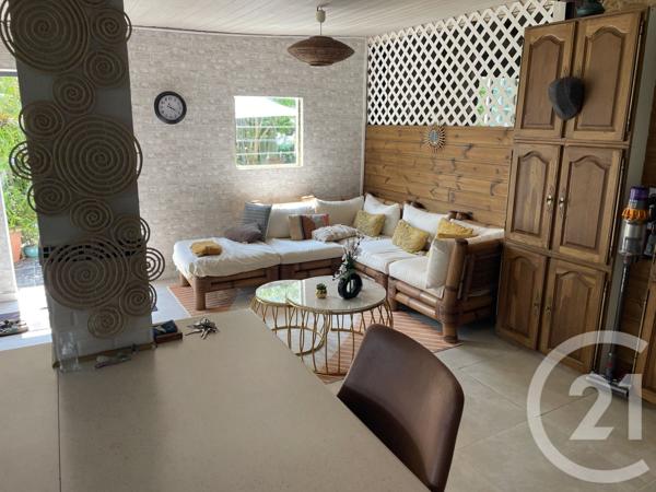 Maison à vendre  5 pièces - 148 m2 STE SUZANNE - 974