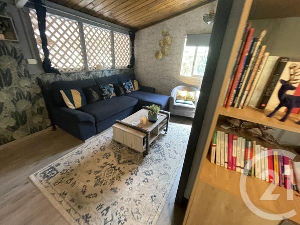 Maison à vendre  5 pièces - 148 m2 STE SUZANNE - 974