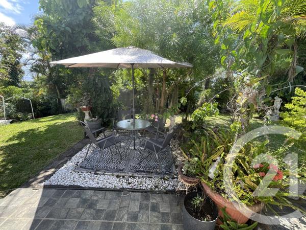 Maison à vendre  5 pièces - 148 m2 STE SUZANNE - 974