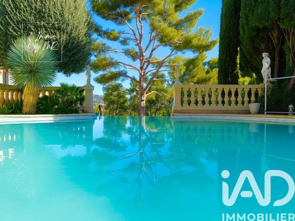 Maison à vendre 6 pièces 265 m² Le Beausset