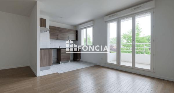 À vendre Appartement 3 pièces 66 m² - Corbeil-essonnes 91100