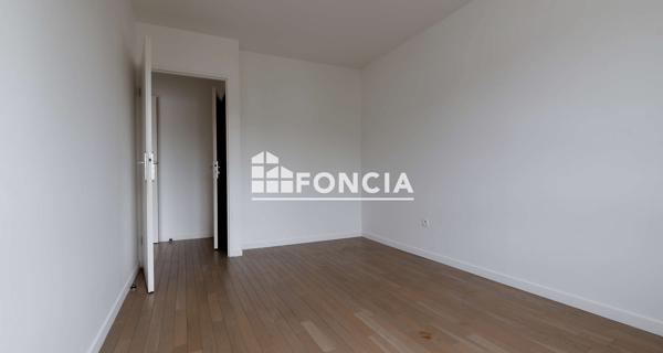 À vendre Appartement 3 pièces 66 m² - Corbeil-essonnes 91100