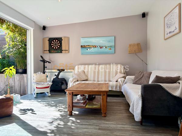 Vente
                Maison130 m² - 6 Pièces -
                    CHERBOURG EN COTENTIN (50120)