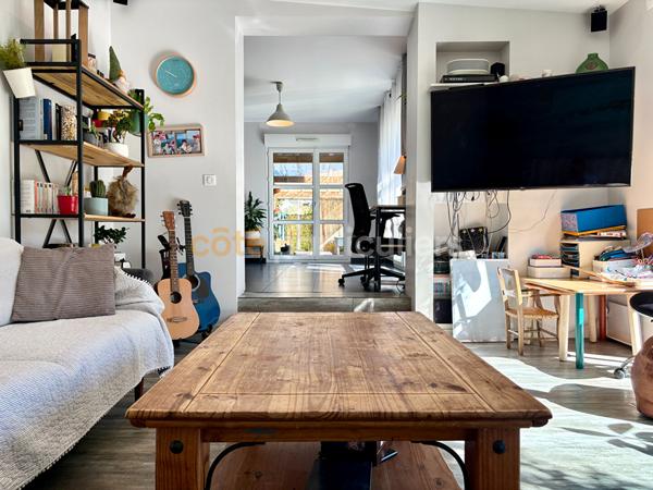 Vente
                Maison130 m² - 6 Pièces -
                    CHERBOURG EN COTENTIN (50120)
