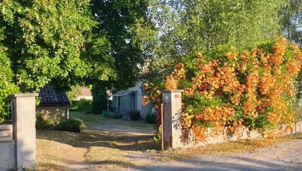 Saint-Aulaye Longere de 210 m² 5 chambres